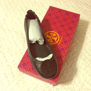 Tory Burch Minnie Flats